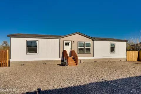 9325 S Carol Dr, Tucson, AZ 85736