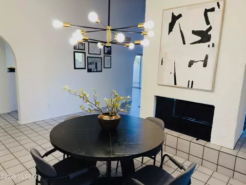 Dining - 7133 E Chorro Cir, Tucson, AZ 85715 photo 1 of 5