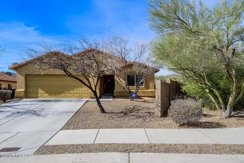 2807 W Sonoran Blossom Pl, Tucson, AZ 85745