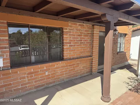 218 S Paseo Sarta #D, Green Valley, AZ 85614