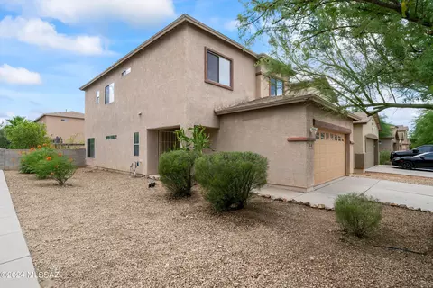 Exterior - 3598 E Felix Blvd, Tucson, AZ 85706 photo 2 of 5