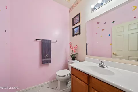 Bath - 3598 E Felix Blvd, Tucson, AZ 85706 photo 1 of 4