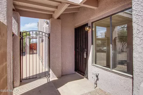1699 E Glenn St, Tucson, AZ 85719