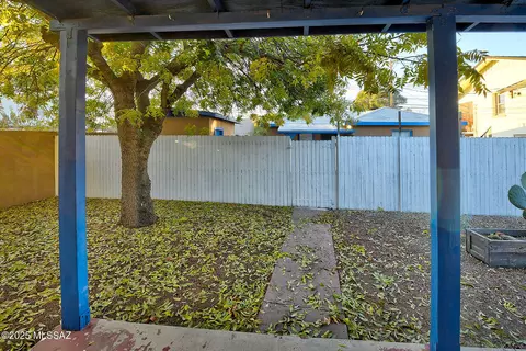 Exterior - 2116 E 6th St, Tucson, AZ 85719 photo 11 of 11