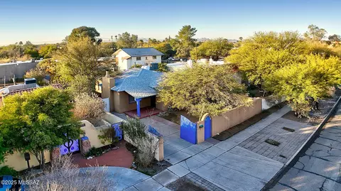 View/Area - 2116 E 6th St, Tucson, AZ 85719 photo 2 of 5