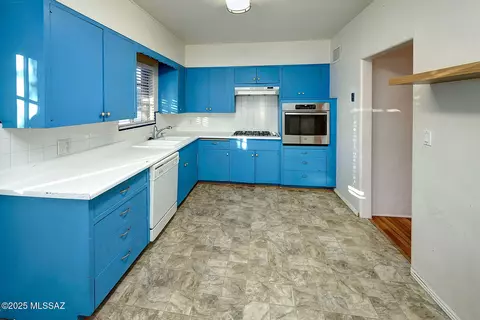 Kitchen - 2116 E 6th St, Tucson, AZ 85719 photo 1 of 2