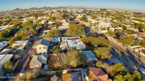 View/Area - 2116 E 6th St, Tucson, AZ 85719 photo 5 of 5