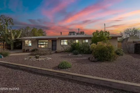 6012 E 27th St, Tucson, AZ 85711