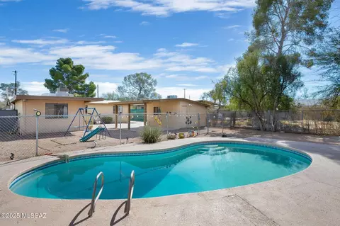 1919 N Rosemont Blvd, Tucson, AZ 85712