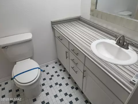 Bath - 1117 E Irene St, Pearce, AZ 85625 photo 6 of 6