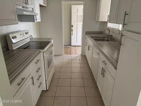 Kitchen - 1117 E Irene St, Pearce, AZ 85625 photo 3 of 4