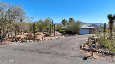 Exterior - 11080 E Buckeye Pl, Tucson, AZ 85749 photo 2 of 8