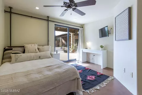 Bedroom - 1952 E Lind Rd, Tucson, AZ 85719 photo 3 of 4