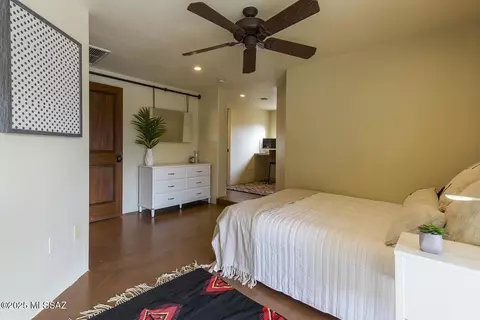 Bedroom - 1952 E Lind Rd, Tucson, AZ 85719 photo 4 of 4