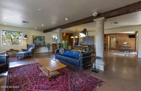 Living - 1952 E Lind Rd, Tucson, AZ 85719 photo 3 of 4