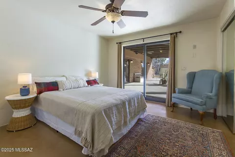 Bedroom - 1952 E Lind Rd, Tucson, AZ 85719 photo 1 of 4