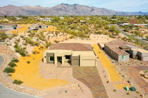 5220 N Sonoran Crest Pl, Tucson, AZ 85704