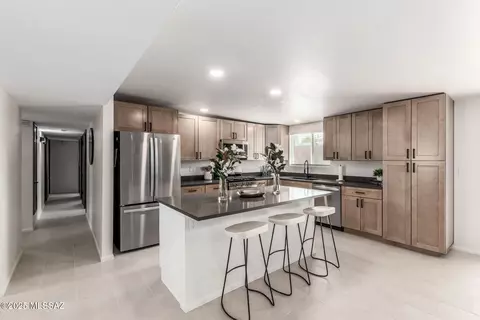 8772 E Colette St, Tucson, AZ 85730