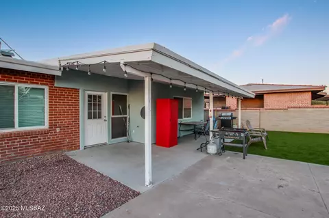 Other - 858 E Silver St, Tucson, AZ 85719 photo 7 of 8