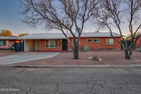 Other - 858 E Silver St, Tucson, AZ 85719 photo 2 of 8