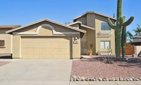 9300 N Monmouth Ct, Tucson, AZ 85742