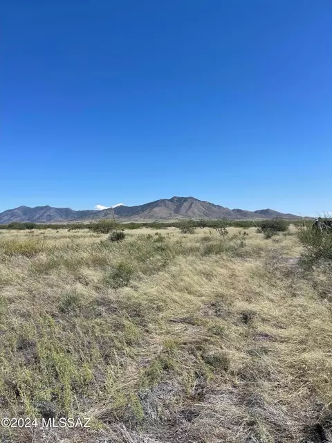 22565 E Yellow Rose, Elgin, AZ 85611 photo 2