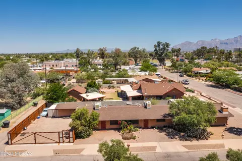 201 N Palomas Ave, Tucson, AZ 85745