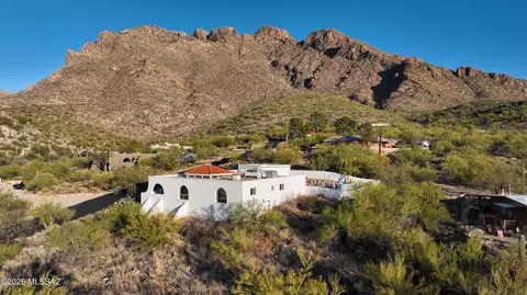 500 E San Moritz Pl, Tucson, AZ 85704