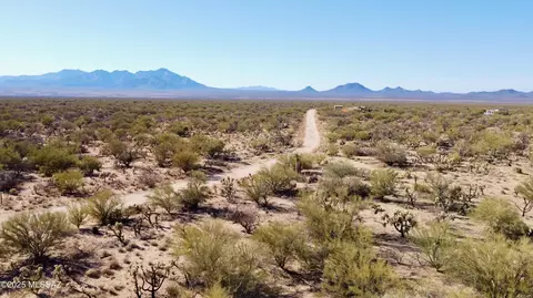 16164 W Montrose Ave, Tucson, AZ 85736