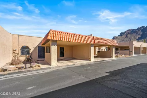 213 E Calle Zafiro, Tucson, AZ 85704