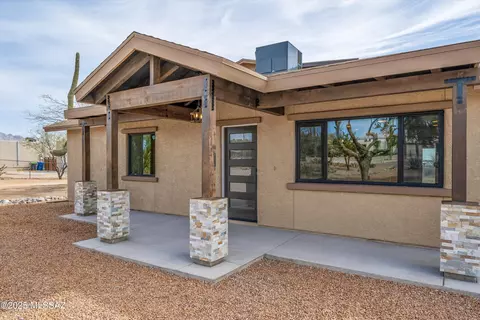 3681 W Potvin Ln, Tucson, AZ 85742