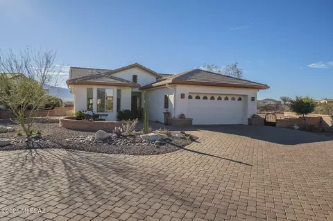 1923 Pinetop Dr, Green Valley, AZ 85622