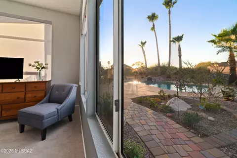 889 E Claridge Pl, Oro Valley, AZ 85755 photo 14