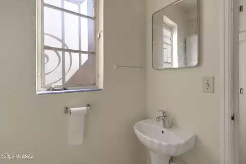 Bath - 3250 E Fairmount St, Tucson, AZ 85716 photo 4 of 7