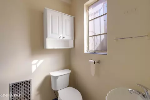 Bath - 3250 E Fairmount St, Tucson, AZ 85716 photo 5 of 7