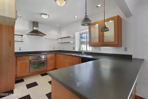 Kitchen - 3250 E Fairmount St, Tucson, AZ 85716 photo 1 of 6