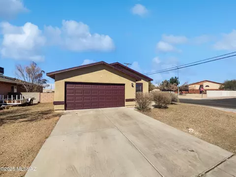302 W Iowa St, Tucson, AZ 85706