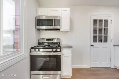 2413 E 24th St, Tucson, AZ 85713 photo 17