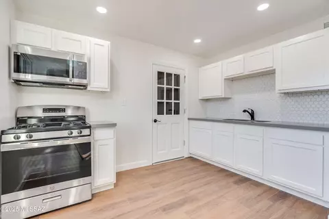 2413 E 24th St, Tucson, AZ 85713 photo 13