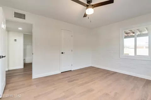 2413 E 24th St, Tucson, AZ 85713 photo 22