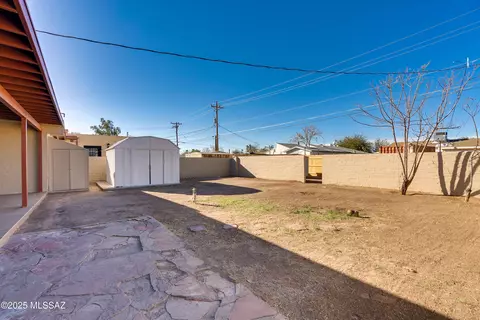 2413 E 24th St, Tucson, AZ 85713 photo 36