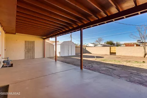2413 E 24th St, Tucson, AZ 85713 photo 32