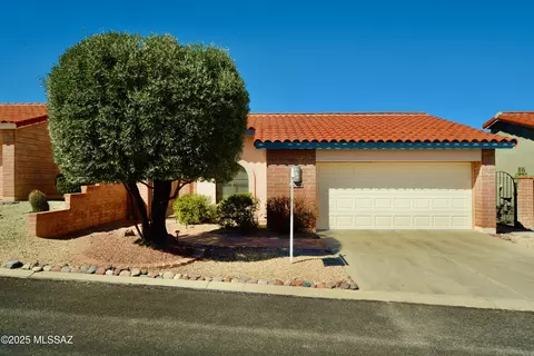 1656 W Vuelta Salvatierra, Green Valley, AZ 85622
