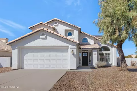 6716 W Alegria Dr, Tucson, AZ 85743