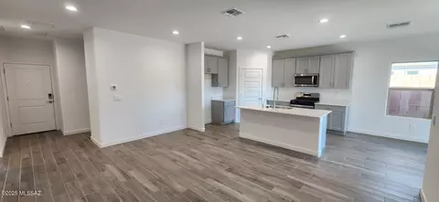 Entry Way - 13984 E Crotalus Way E, Vail, AZ 85641 photo 1 of 1