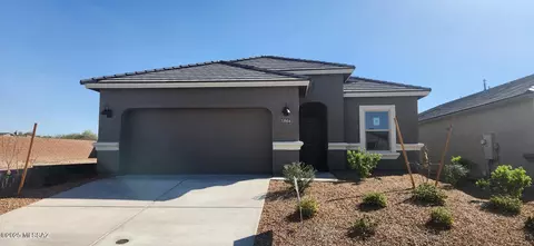 13984 E Crotalus Way E, Vail, AZ 85641