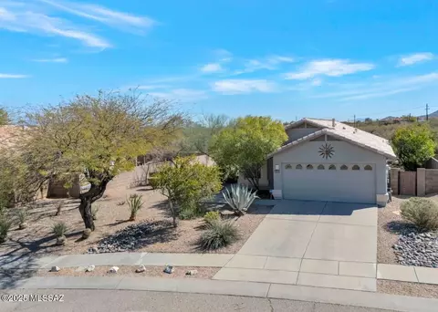 3183 W Vuelta De Los Mineros, Tucson, AZ 85745