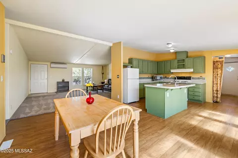 15698 E Colossal Cave Rd, Vail, AZ 85641 photo 8
