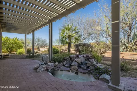 14207 N Buckingham Dr, Oro Valley, AZ 85755