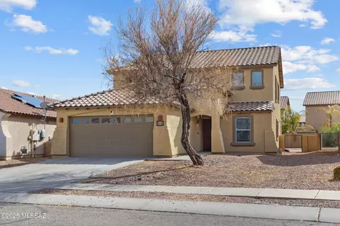 51 W Calle Priscal, Sahuarita, AZ 85629